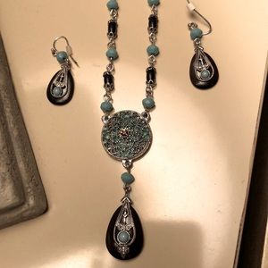 Necklace and earrings set